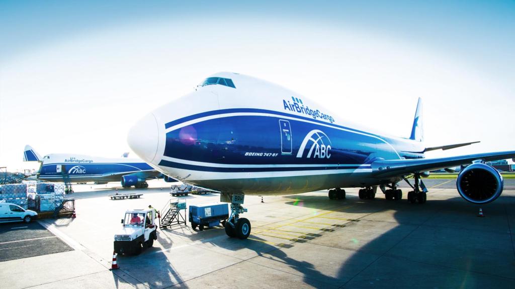 Avión de AirBridgeCargo Airlines (ABC), una empresa con sede en Rusia.