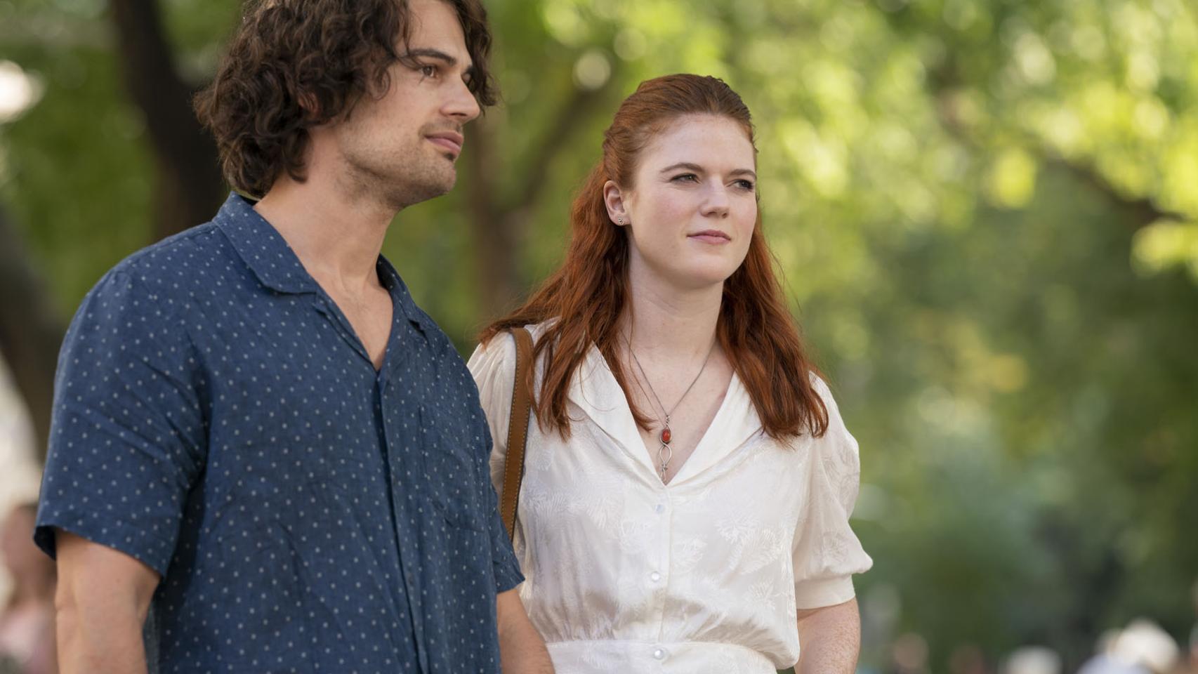 Rose Leslie y Theo James protagonizan 'La mujer del viajero en el tiempo', una adaptación de Steven Moffat de la popular novela de Audrey Niffenegger.