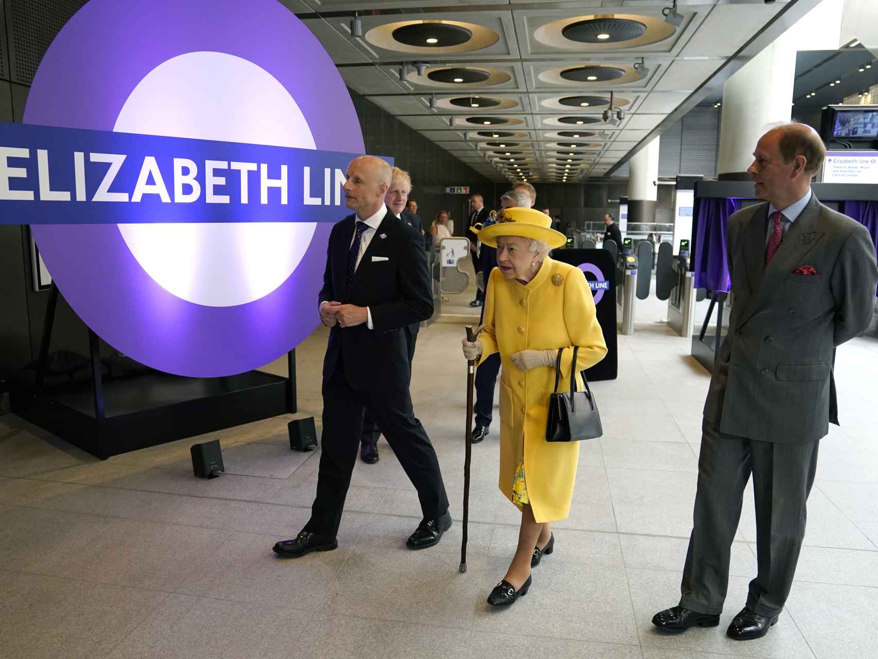 Isabel II en la inauguración de la nueva línea de metro en Londres.
