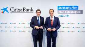 José Ignacio Goirigolzarri, presidente de CaixaBank, y Gonzalo Gortázar, consejero delegado, en la presentación del Plan Estratégico 2022-2024.
