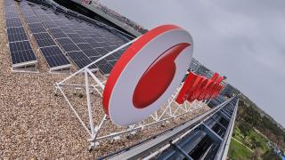 Vodafone desafía a sus rivales y lanza una tarifa de fijo y móvil por sólo 20 euros al mes a través de Lowi