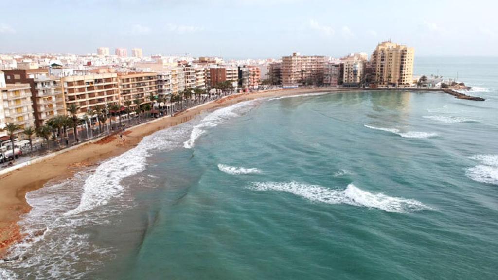 Playa del Cura en Torrevieja, en imagen de archivo.