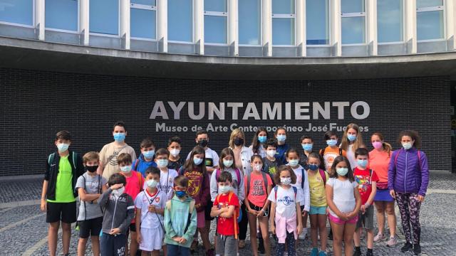 Participantes en los campamentos de verano de Santa Marta./ Archivo