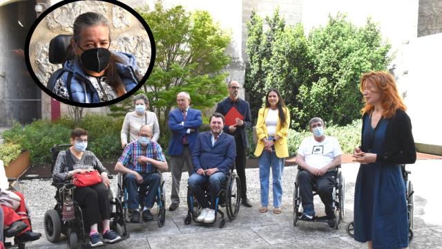 Elena en la visita inclusiva al Museo Nacional de Escultura de Valladolid