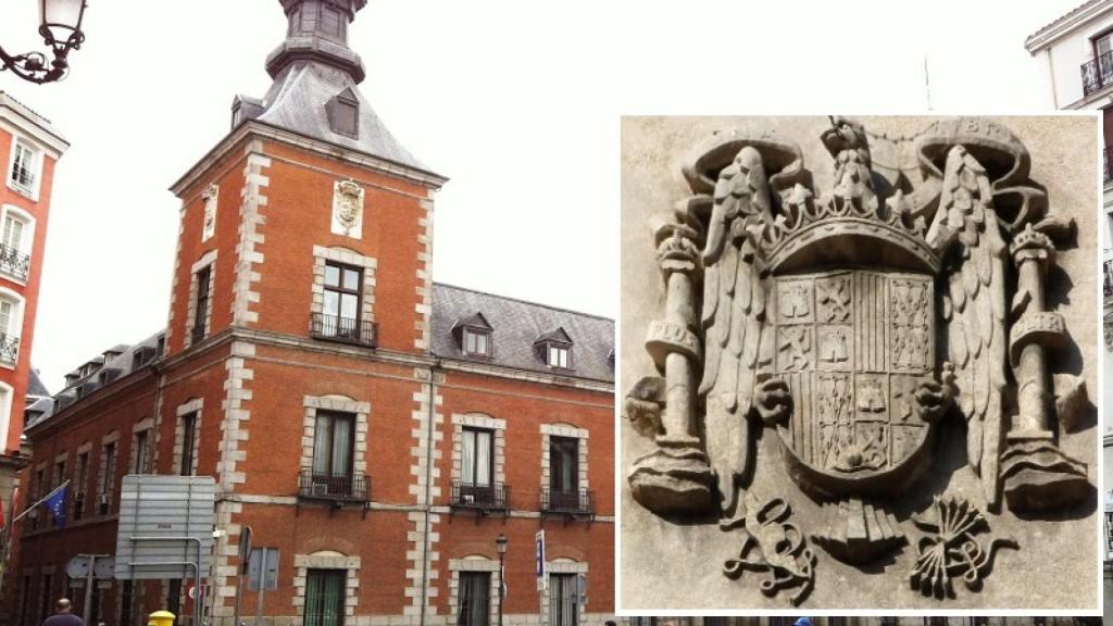 Fachada del edificio contiguo al Palacio de Santa Cruz, sede histórica del Ministerio de Asuntos Exteriores.