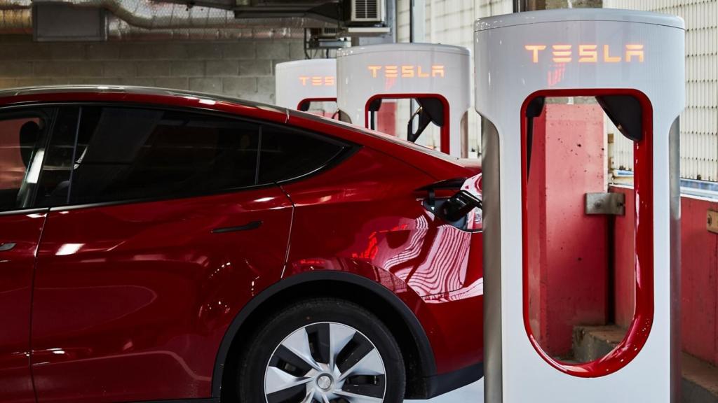 Estación de recarga de Tesla en Madrid.