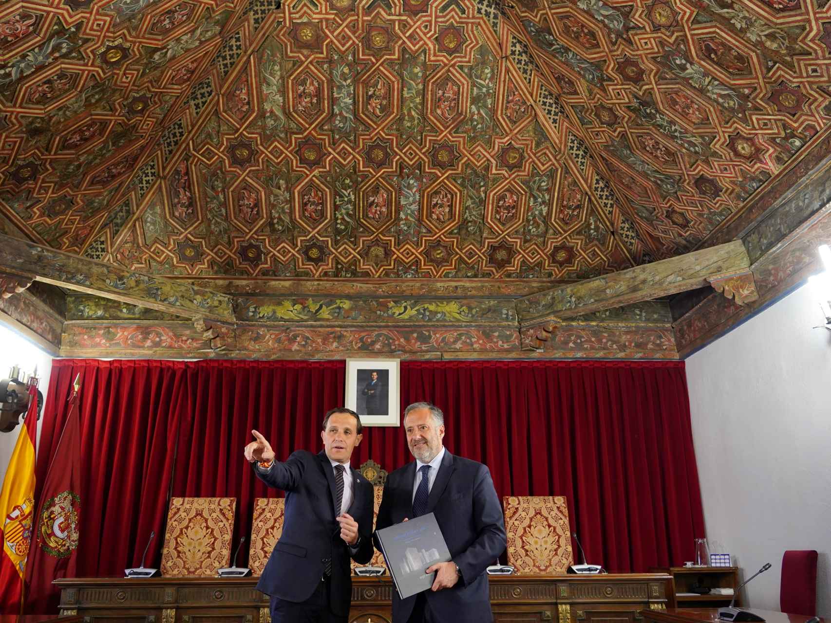 El presidente de las Cortes de Castilla y León, Carlos Pollán, se reúne con el presidente de la Diputación de Valladolid, Conrado Íscar