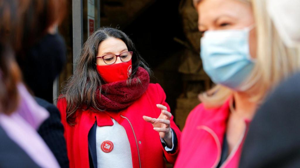 La vicepresidenta valenciana, Mónica Oltra, tras una reunión del Consell.