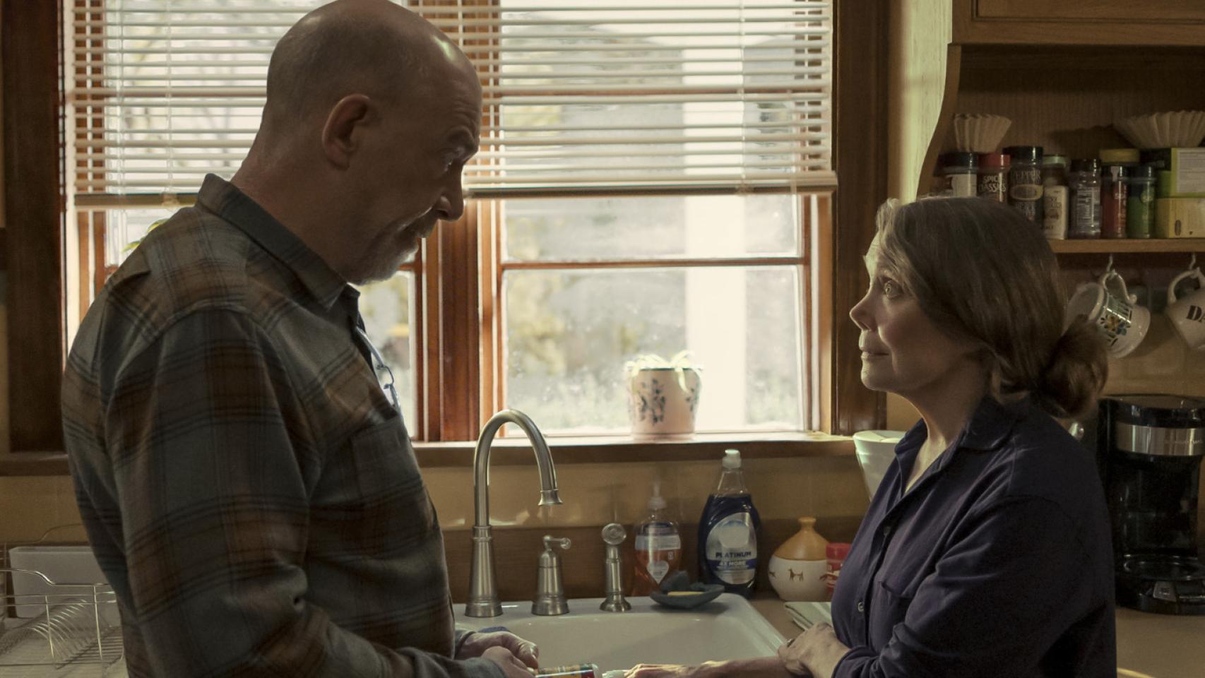 Sissy Spacek y J.K. Simmons brillan en 'Night Sky', la serie de ciencia ficción de Amazon Prime Video.