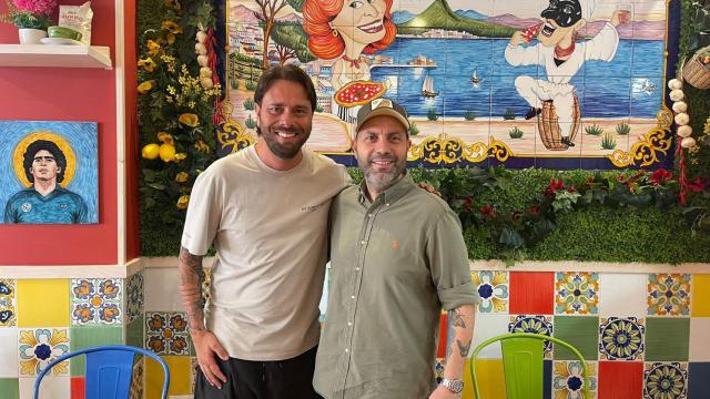 Antonio y Luigi, los amigos italianos que fundaron Terra mía inauguran local en calle Pacífico.