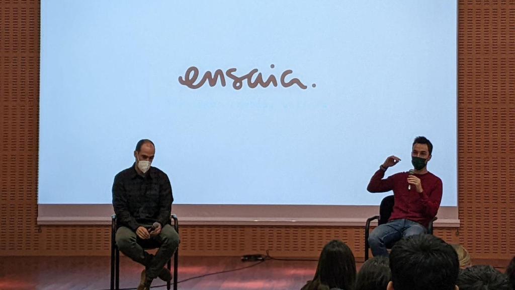 Hugo Lúa y Javier Cebreiros en un encuentro educativo.