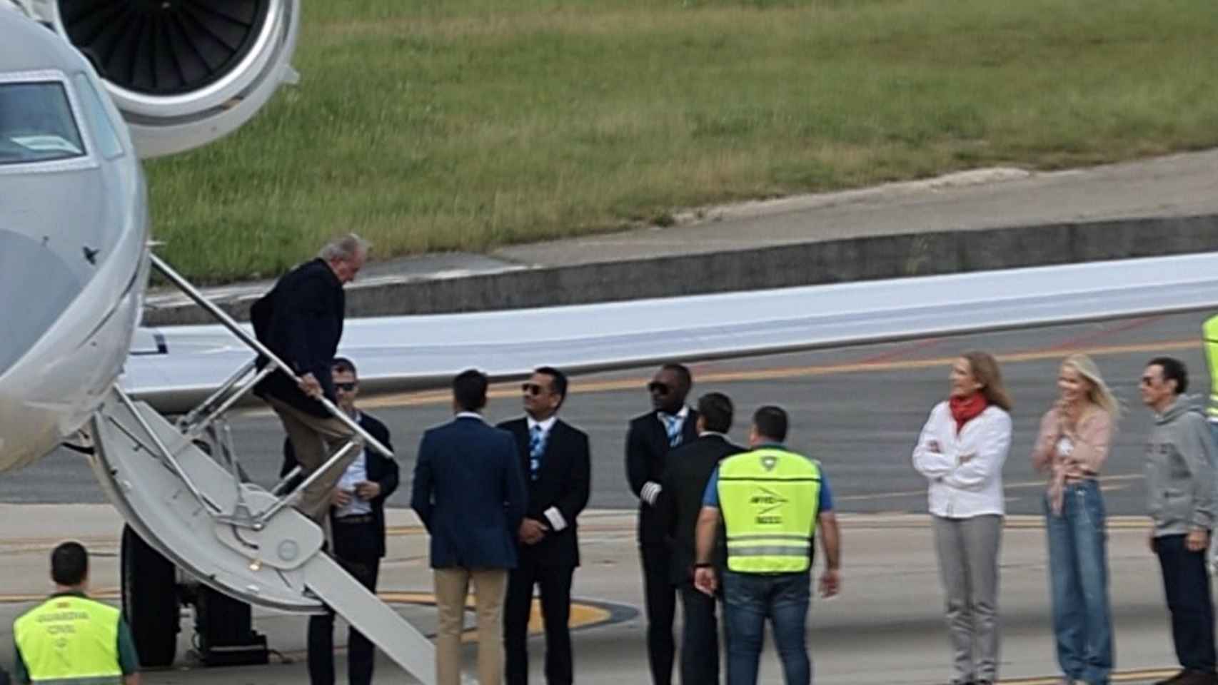 Juan Carlos I aterriza en Peinador (Vigo) en mayo de 2022.