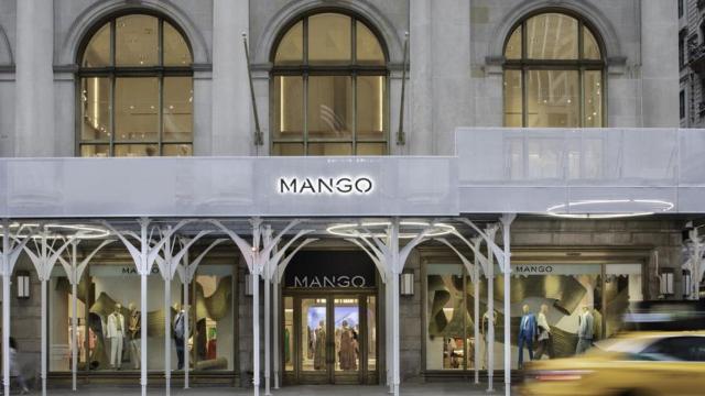 Escaparate de la tienda de Mango en la Gran Manzana.