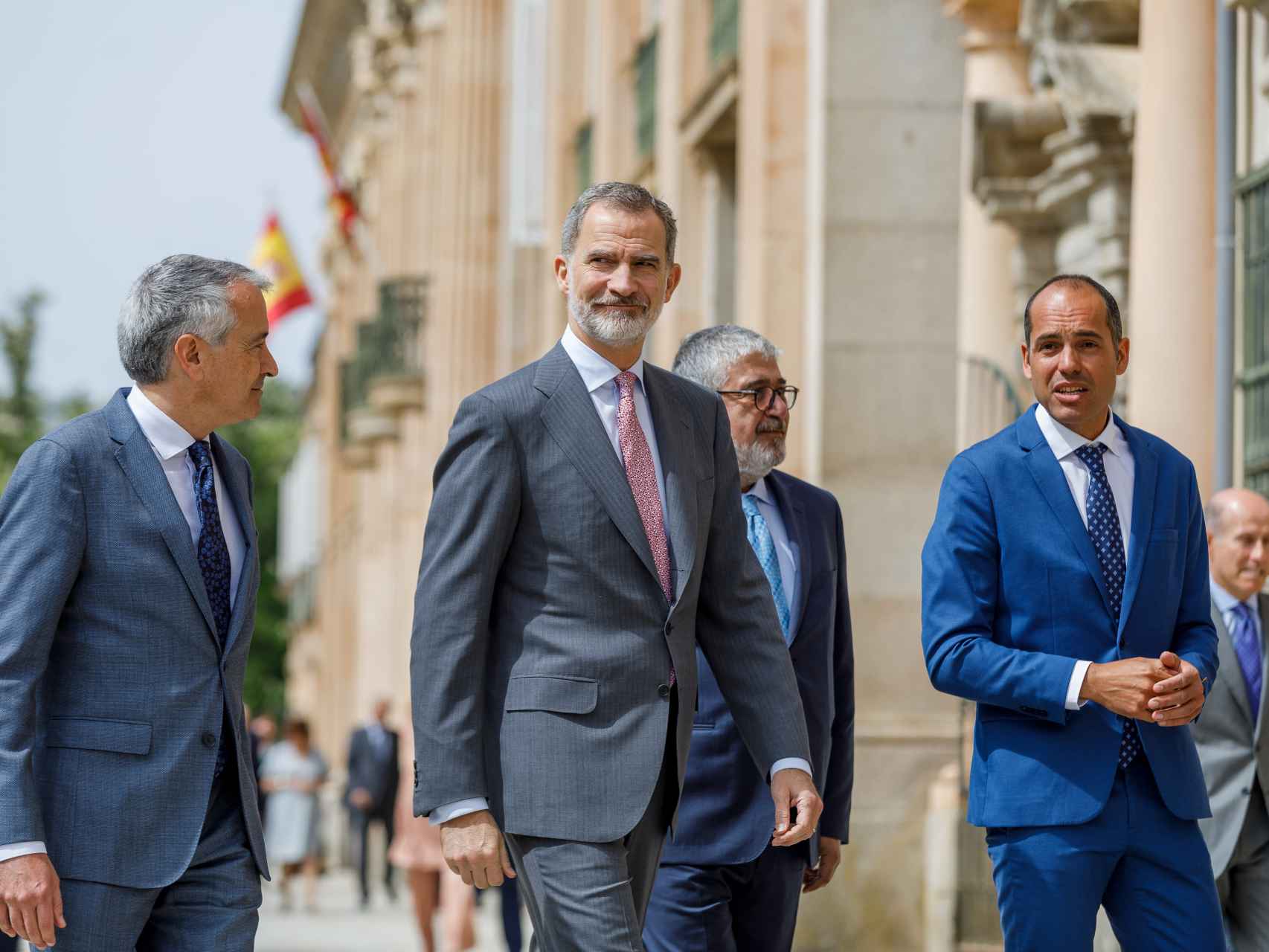 El rey Felipe VI preside el Consejo Científico del Real Instituto Elcano, en la Granja de San Ildefonso, este viernes.
