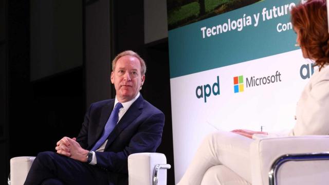 Brad Smith, presidente mundial de Microsoft, durante el encuentro celebrado en Madrid.