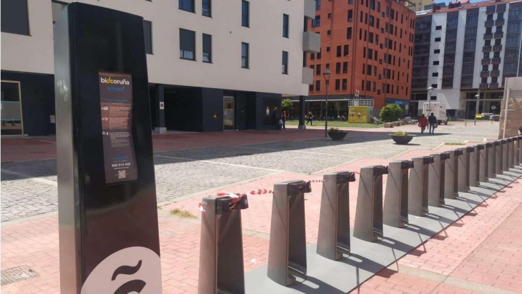 Base de bicicletas eléctricas de BiciCoruña la Fábrica de Tabacos