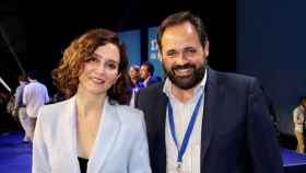 Isabel Díaz Ayuso y Paco Núñez este sábado en el Congreso del PP de Madrid.