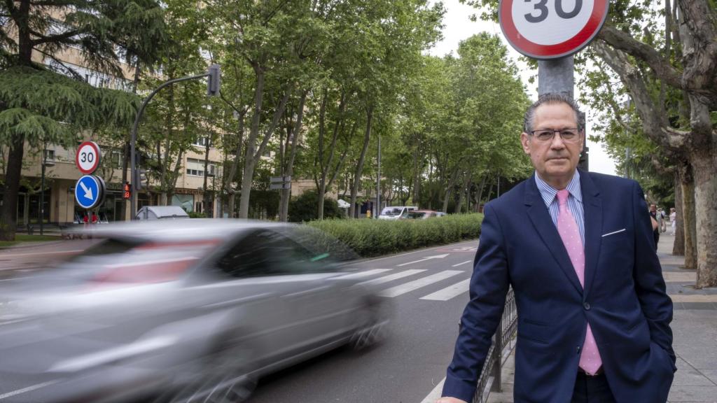 Fernando Carabias, concejal de urbanismo, tráfico, transportes y seguridad ciudadana del Ayuntamiento de Salamanca