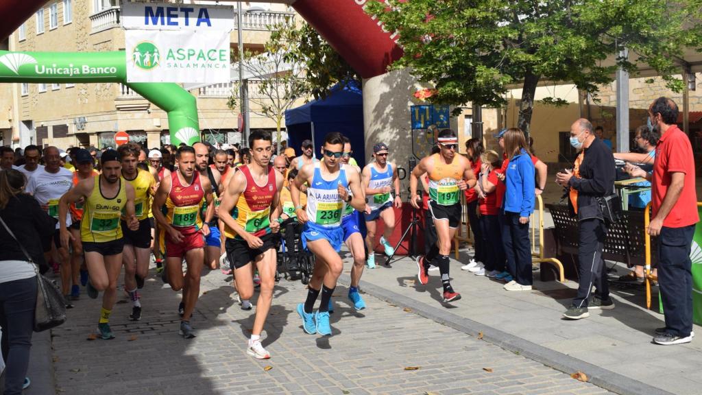 Espectacular participación en la Carrera de Aspace en Villamayor