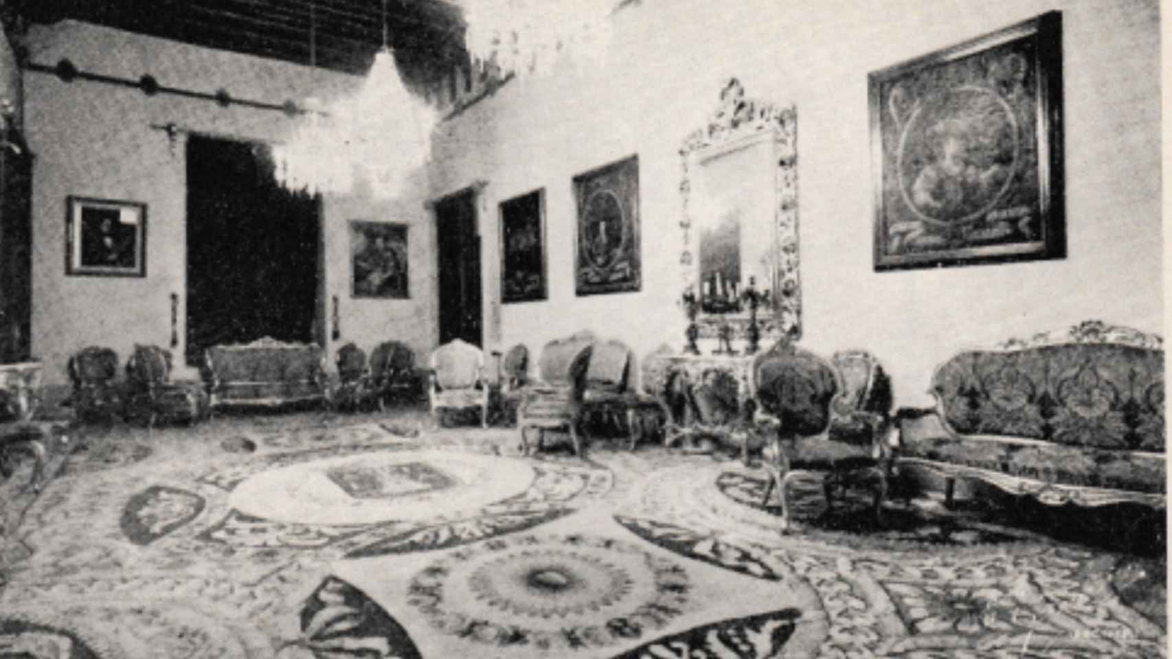 El Salón Azul, creado  para recibir a Isabel II en Alicante.