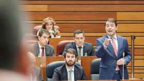 Fernández Mañueco en su estreno en las Cortes en la XI legislatura
