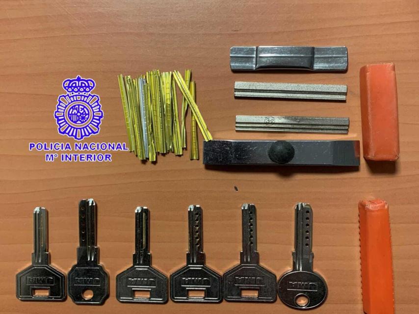 Material confiscado por la Policía