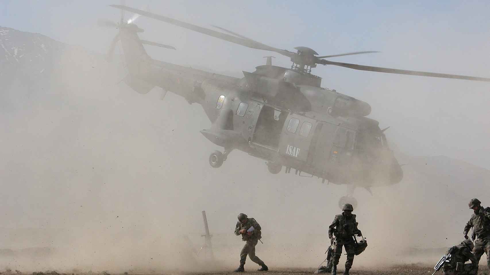 Helicóptero Cougar en Afghanistán