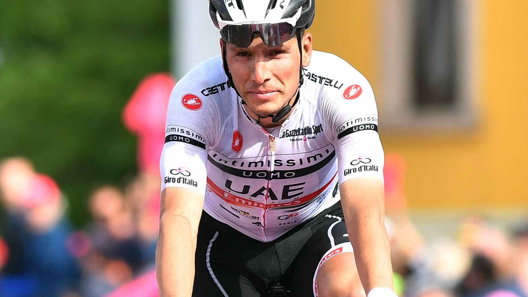 Joao Almeida durante una etapa en el Giro de Italia