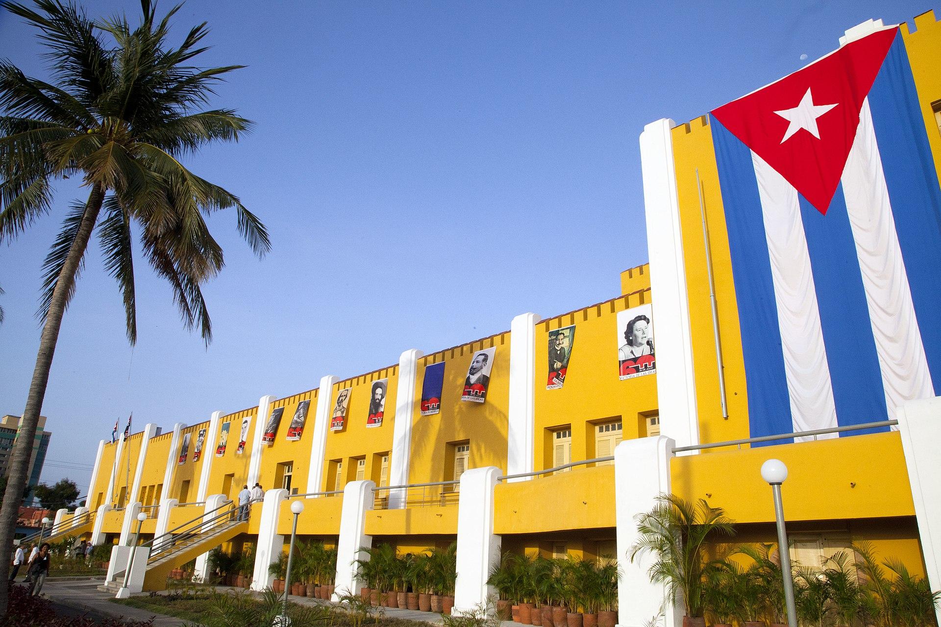 Cuartel Moncada. En la actualidad un centro escolar. https://es.wikipedia.org/