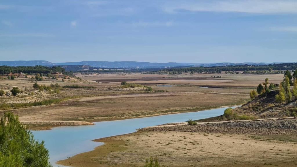 Vista aérea del embalse de Buendía, situado entre Cuenca y Guadalajara