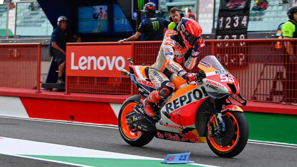 Marc Márquez sale a pista, en el circuito de Mugello.