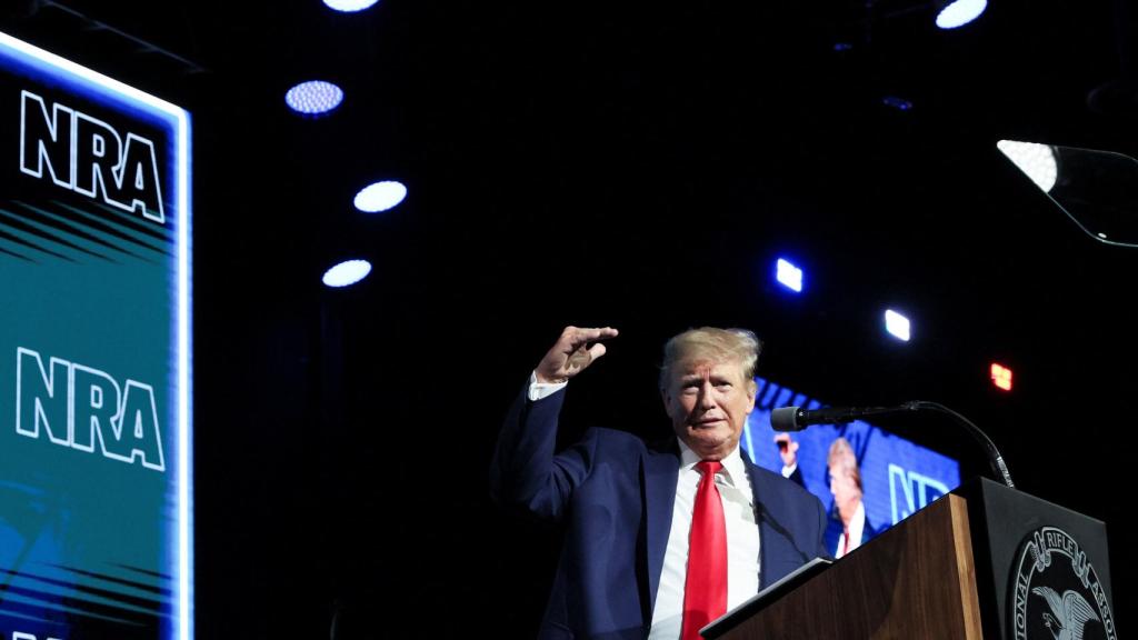 Donald Trump, durante su intervención en  la convención anual de la Asociación Nacional del Rifle, en Houston.
