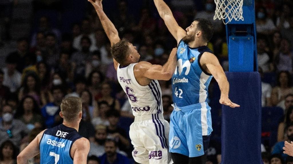 Imagen del segundo partido. Fotografía: Real Valladolid Baloncesto