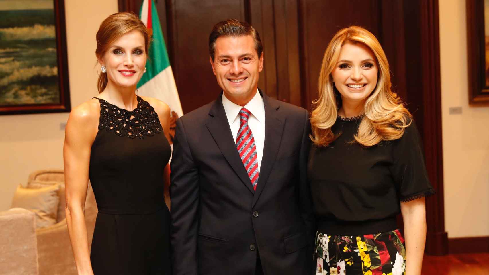 Enrique Peña Nieto junto a la reina Letizia y su exmujer, Angélica Rivera, en noviembre de 2017.