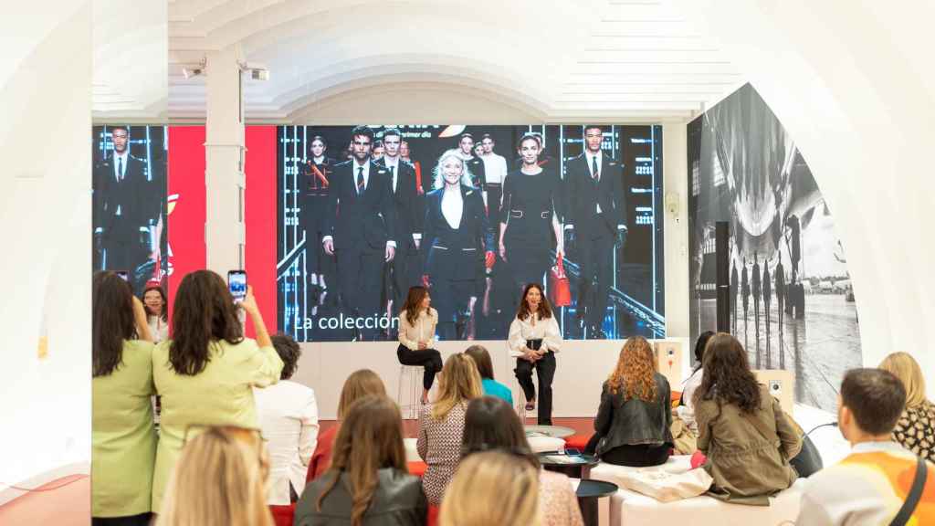 Teresa Helbig y Gemma Juncá durante la presentación.