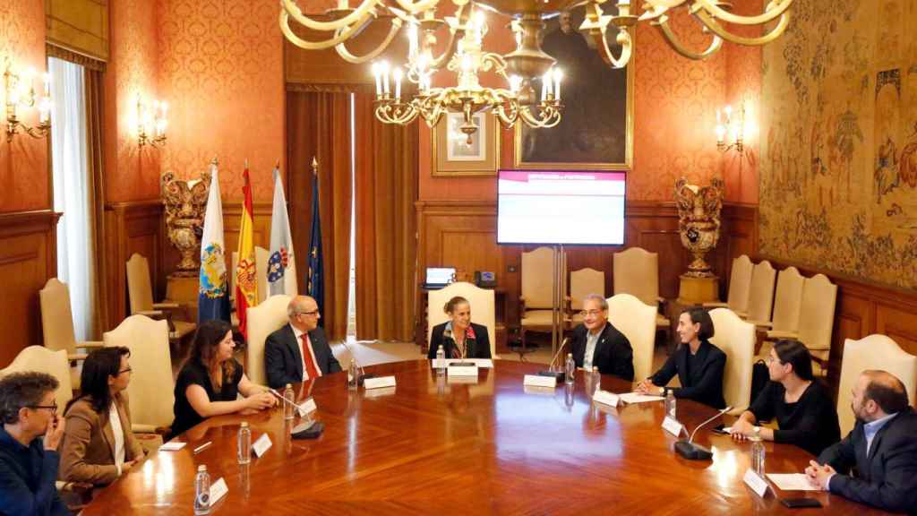 Reunión de la Diputación de Pontevedra y el CSIC.