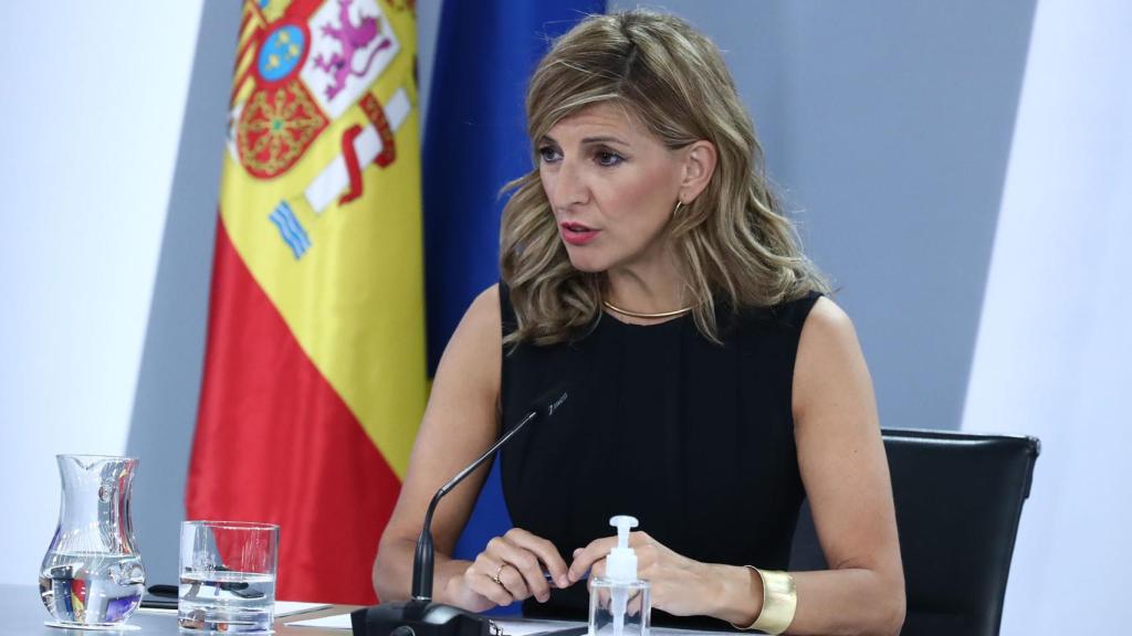 Yolanda Diaz, vicepresidenta segunda del Gobierno, durante la rueda de prensa del Consejo de Ministros de este martes.