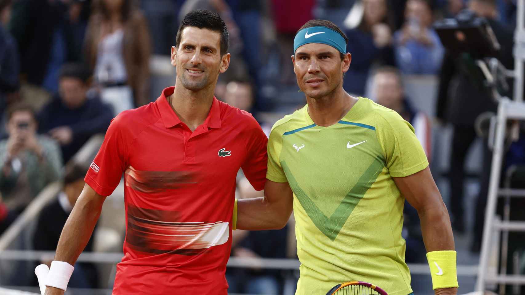 Novak Djokovic y Rafa Nadal, antes del partido de cuartos de final de Roland Garros 2022