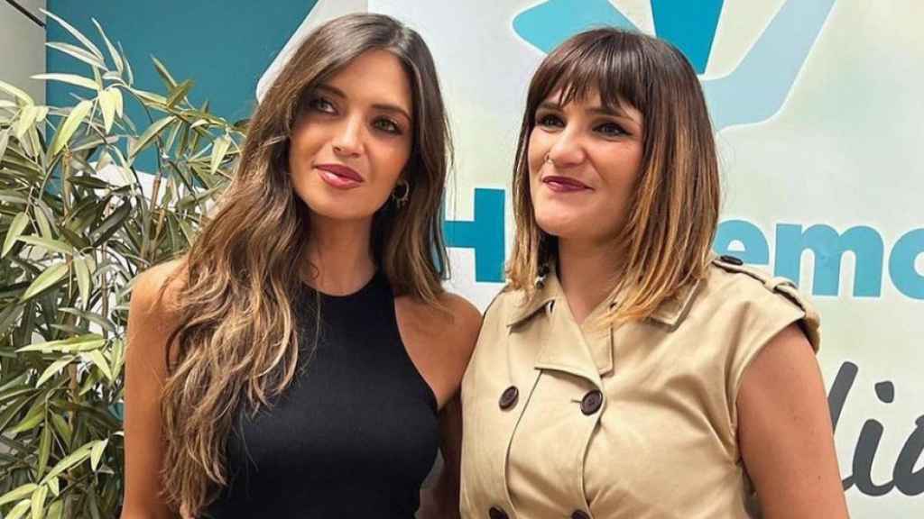 Sara Carbonero y María Rozalén. Foto: Instagram @saracarbonero.