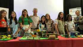 Entrega de premios a los jóvenes emprendedores de Arroyo de la Encomienda