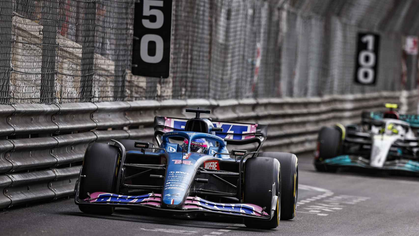 Fernando Alonso y Lewis Hamilton en el Gran Premio de Monaco