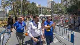 El alcalde de Alicante, Luis Barcala, critica la propuesta de trasladar las mascletàs de Luceros.
