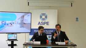Luis Mendicuti y Carlos Rus, secretario general y presidente de ASPE, respectivamente.
