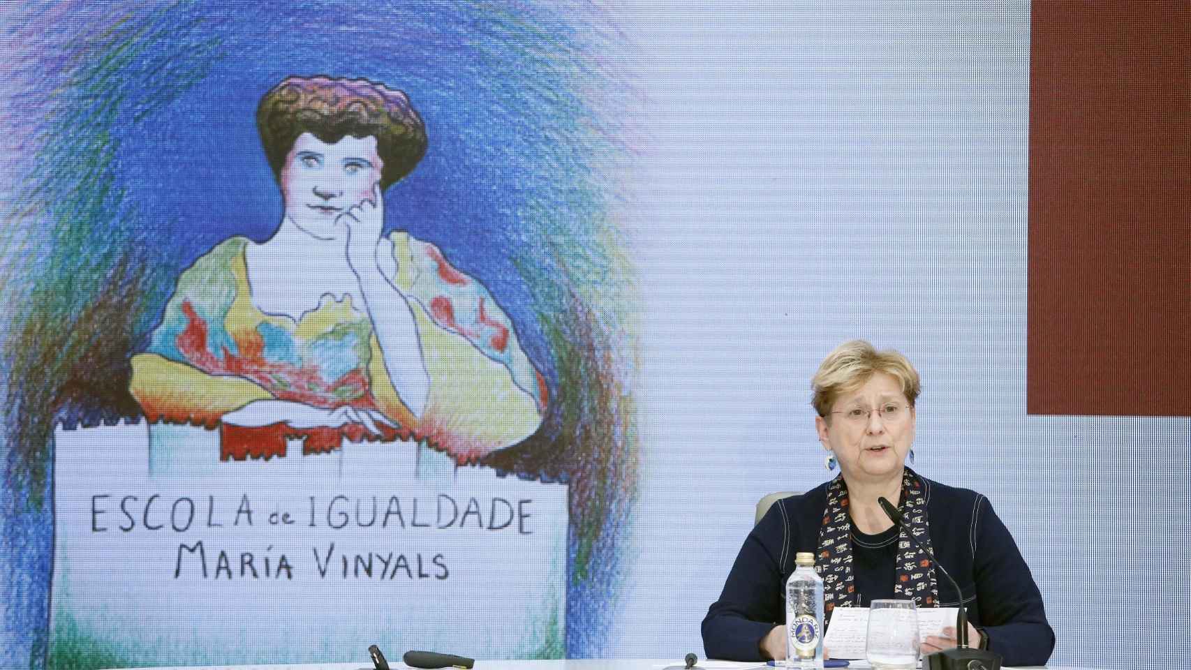 Rosa Cobo durante su intervención en el II Encuentro Nacional de Políticas Públicas de la Escuela María Vinyals de la Diputación de Pontevedra