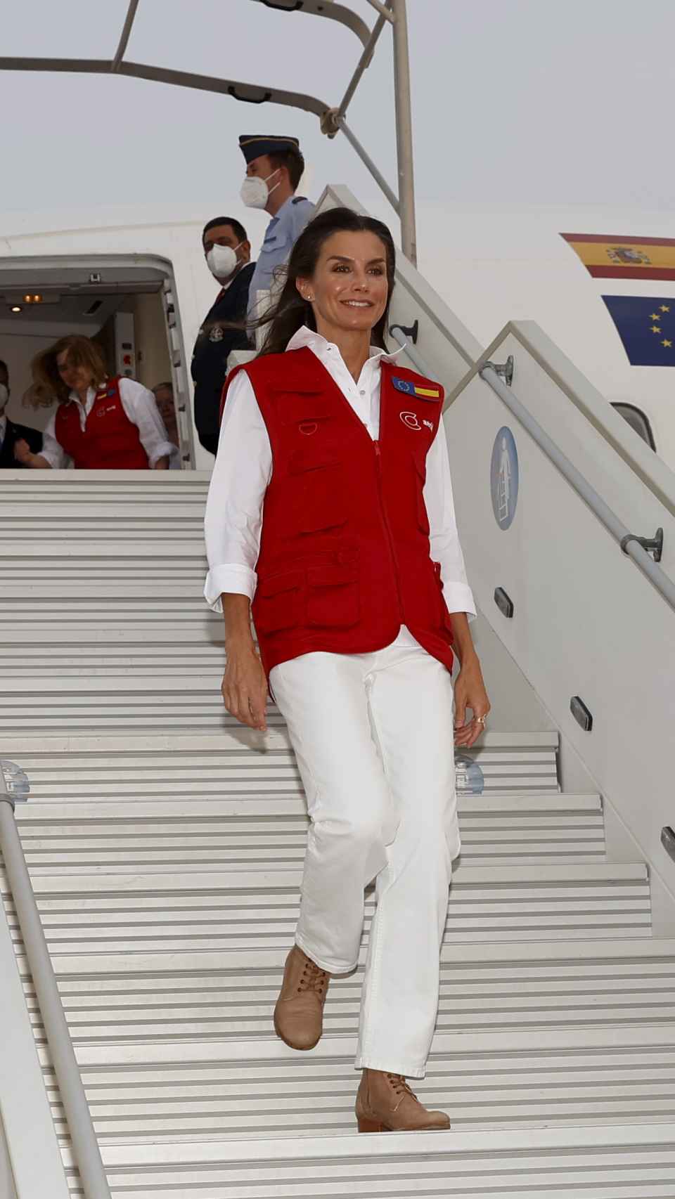 La reina Letizia el pasado martes al aterrizar en Mauritania.