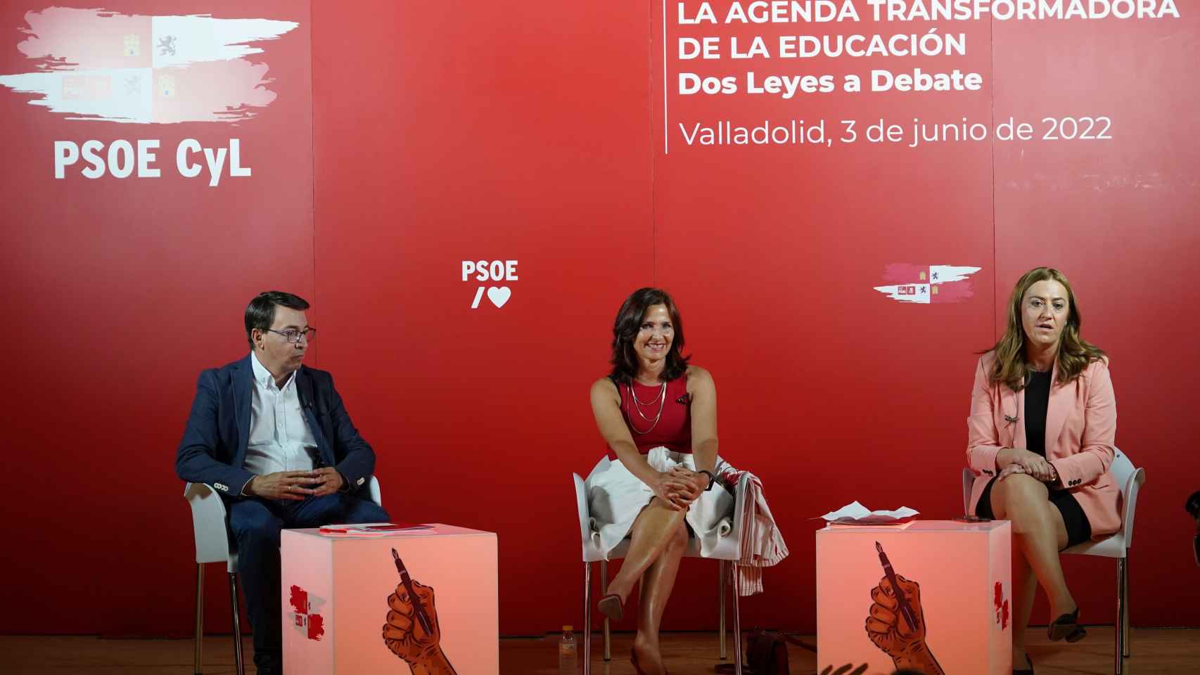 Virginia Barcones, María Luz Martínez Seijo y Fernando Pablos, participan en la jornada de educación