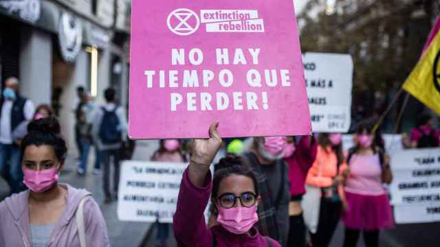 Protesta contra el Gobierno por la inacción climática en Madrid.