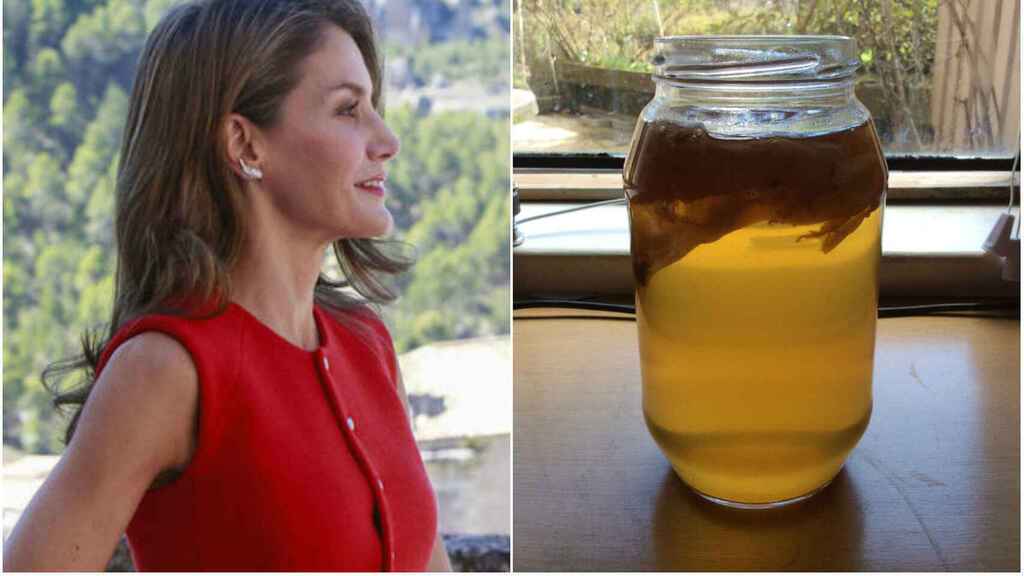 La reina Letizia junto a un botecito de kombucha.