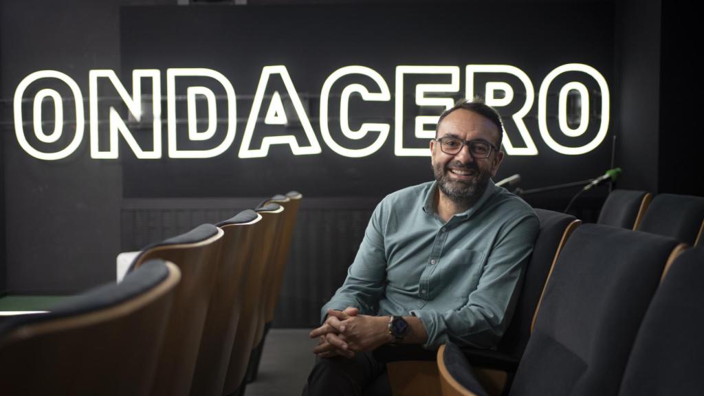 Edu García, director del Radio Estadio de Onda Cero en los estudios de la emisora en San Sebastián de los Reyes.