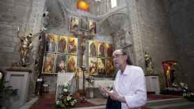 El pintor Alejandro Mesonero elabora un conjunto iconográfico destinado al altar mayor de la parroquia de Peñaranda de Bracamonte, que quedó asolada tras un incendio en 1971
